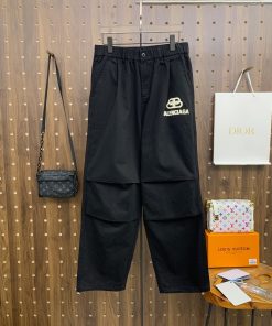 コピー 25SS秋冬パンツ バレンシアガ カジュアルパンツ 2511SYJ200-Ba017