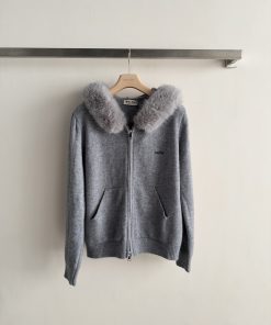 愛される秋冬服 レディース服 ミュウミュウ セーター アウター 2610DYJ000-MI001